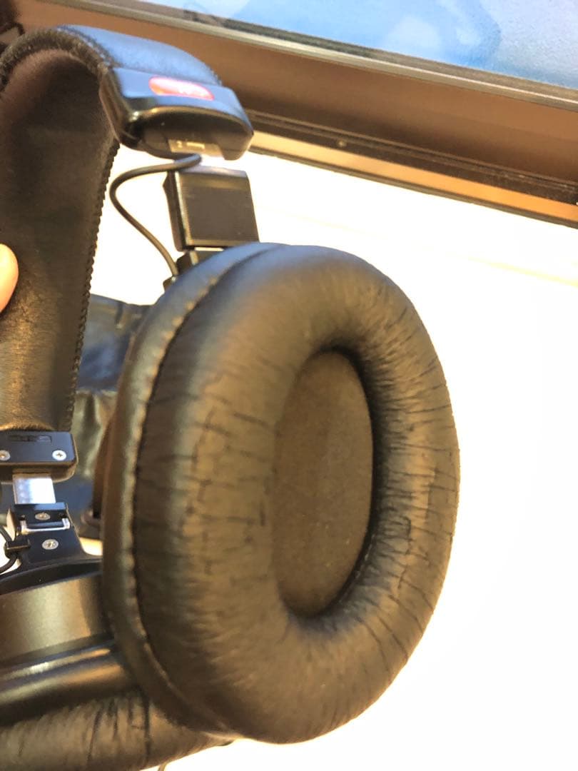 プロ用　SONY MDR-7506 モニター　ヘッドフォン　ソニー　スタジオ標準