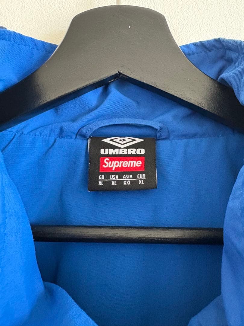 ア*ト様 supreme ナイロンジャケット UMBROコラボ