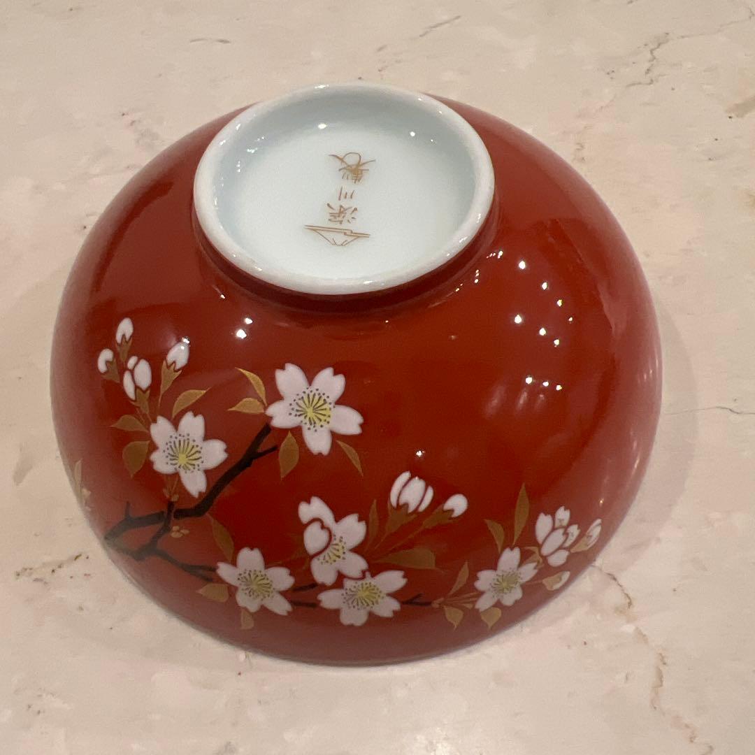 赤色 桜模様 飯碗 直径約15cm
