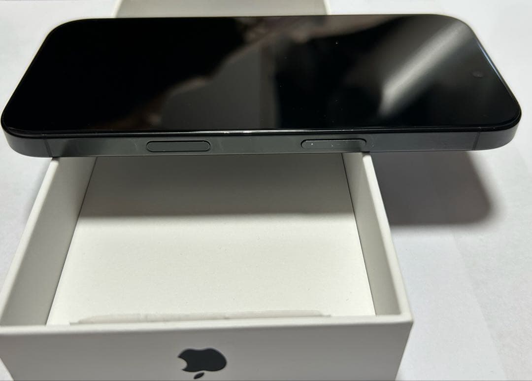 【美品】iPhone 16 Pro 256GB SIMフリー バッテリー91%