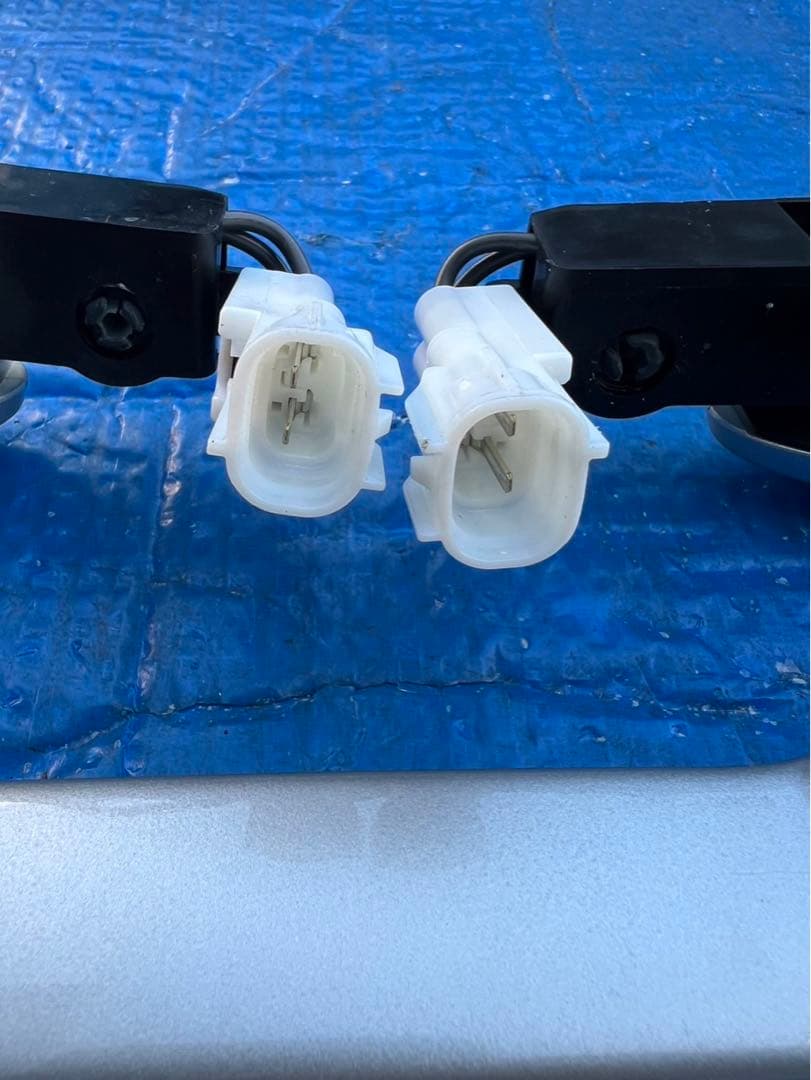 ミラココア　L675S L685S ドアノブ　未使用品 ※フォロー割OK