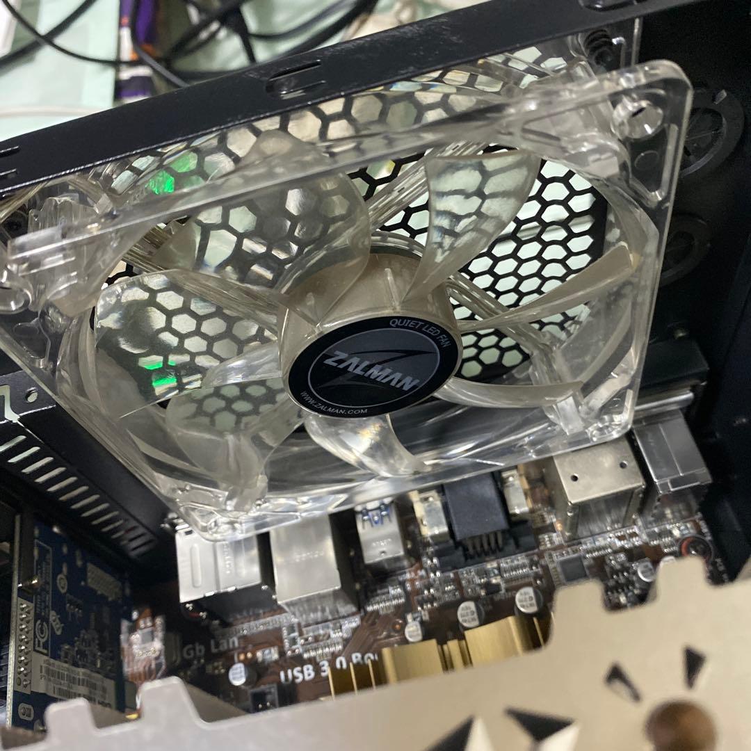 GTX1050-4Gグラフィックボード .他部品取り等に