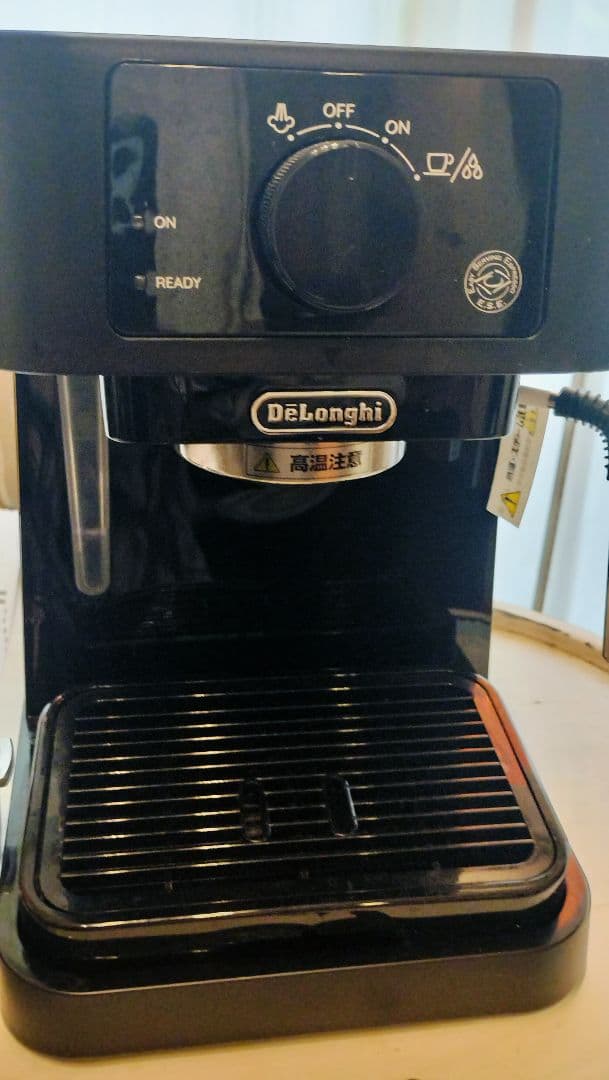Delonghiデロンギスティローザエスプレッソメーカー昨年12月購入 1度使用