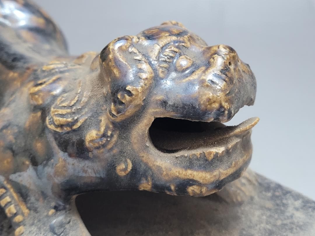 黑釉 神獣型 文鎮 元明時代 幅約23.1cm