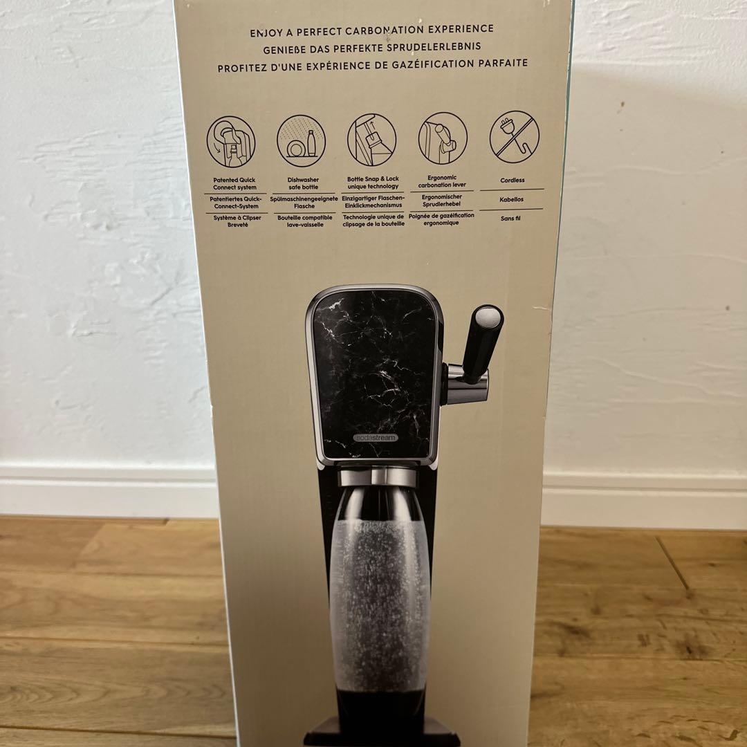 と*ぁ様 新品未使用　SodaStream ART Marble 炭酸水メーカー