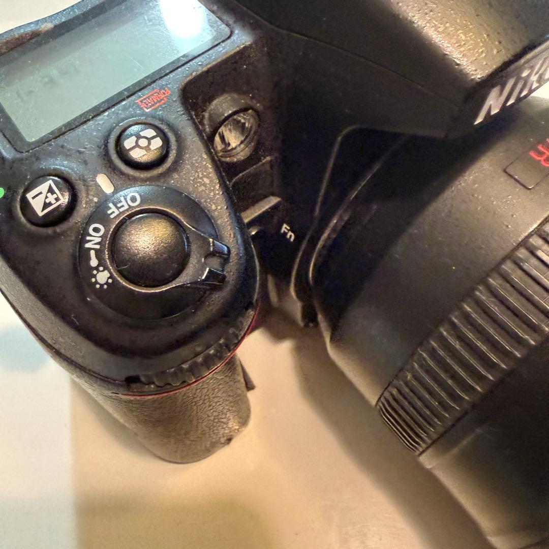 値下げ！Nikon 一眼レフカメラ D7000 18-200 VR レンズ付