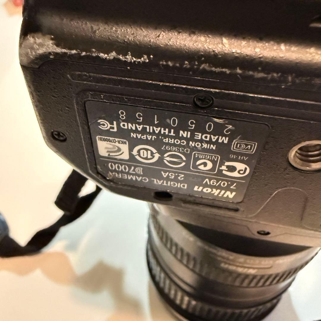 値下げ！Nikon 一眼レフカメラ D7000 18-200 VR レンズ付