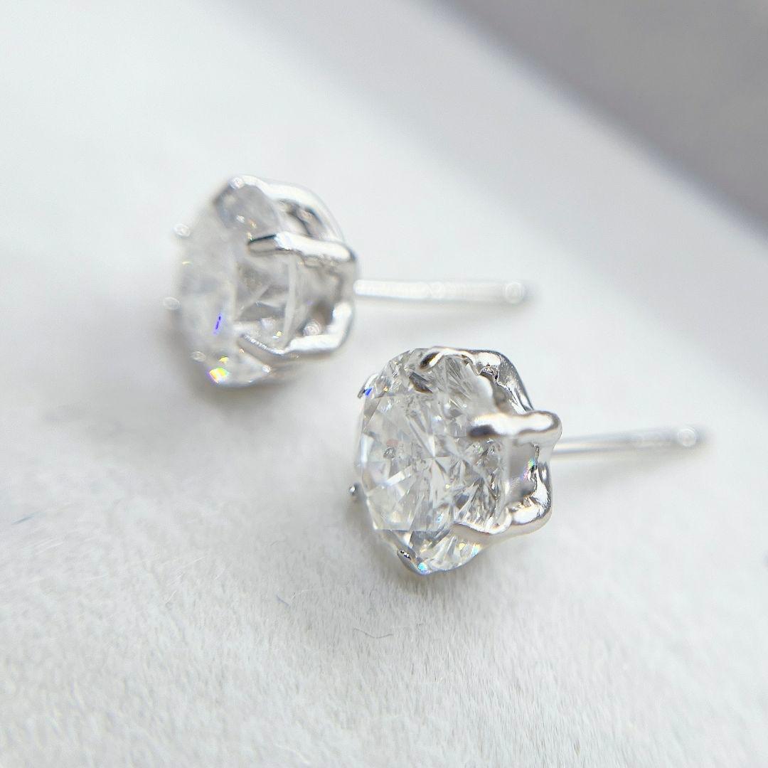 Tキラキラ ピアス 天然ダイヤ 計2.706ct  一粒 PT900 スタッド