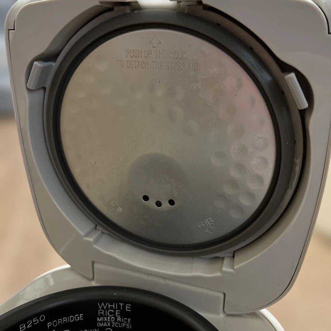 海外向け炊飯器 220V～230V仕様 象印 3合炊き