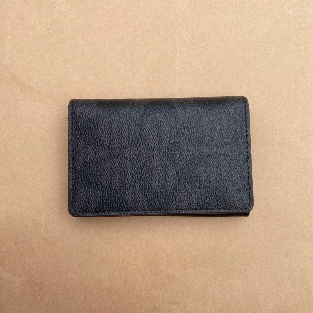 カードケース　定期入れ　名刺入れ　ブラック