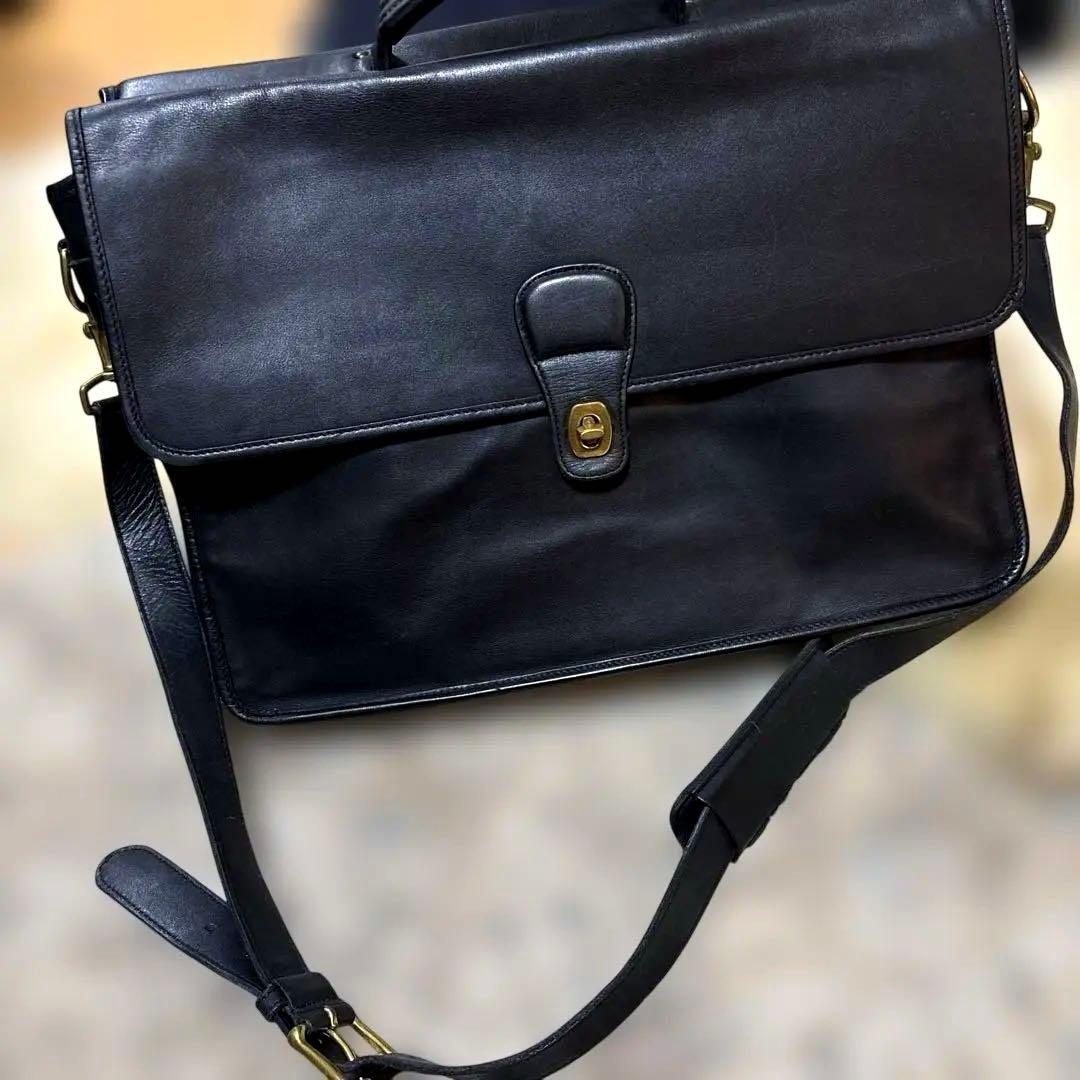 コーチold coachブラックレザービジネスバッグ　40×29×10 大きめ
