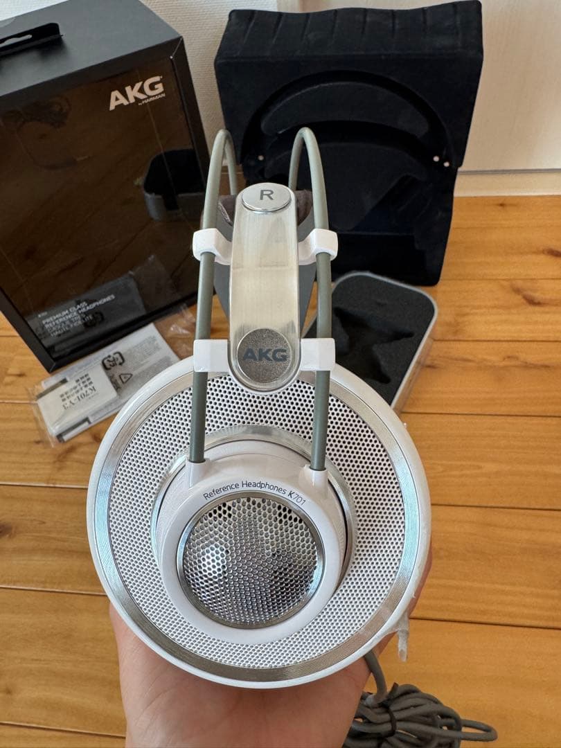 AKG K701-Y3 オープンエアー型プロフェッショナル・ヘッドホン
