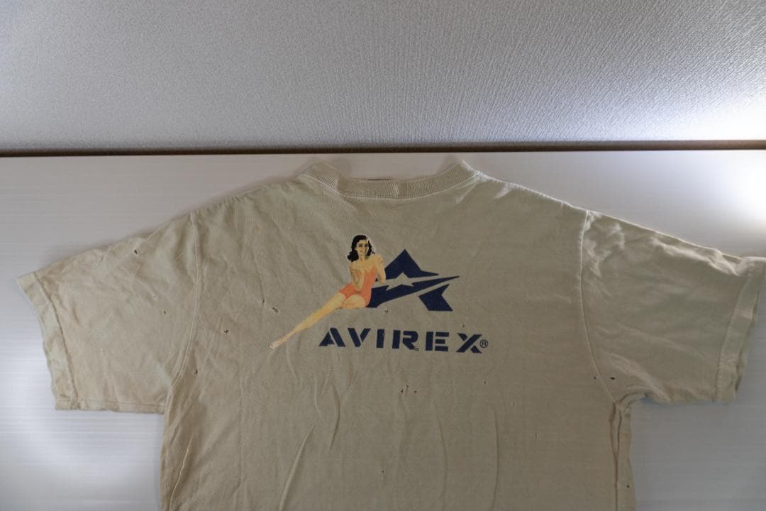 AVIREX Tシャツ　7.62mm弾跡