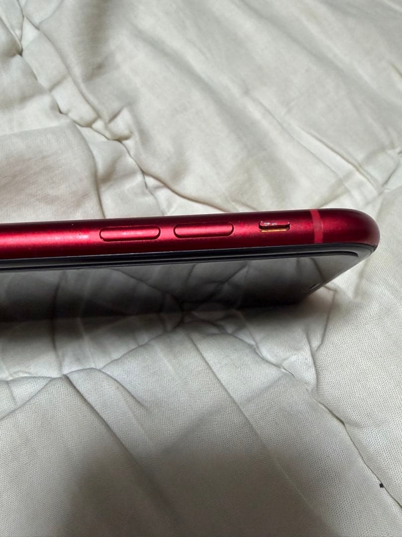 iPhone11 64GB レッド