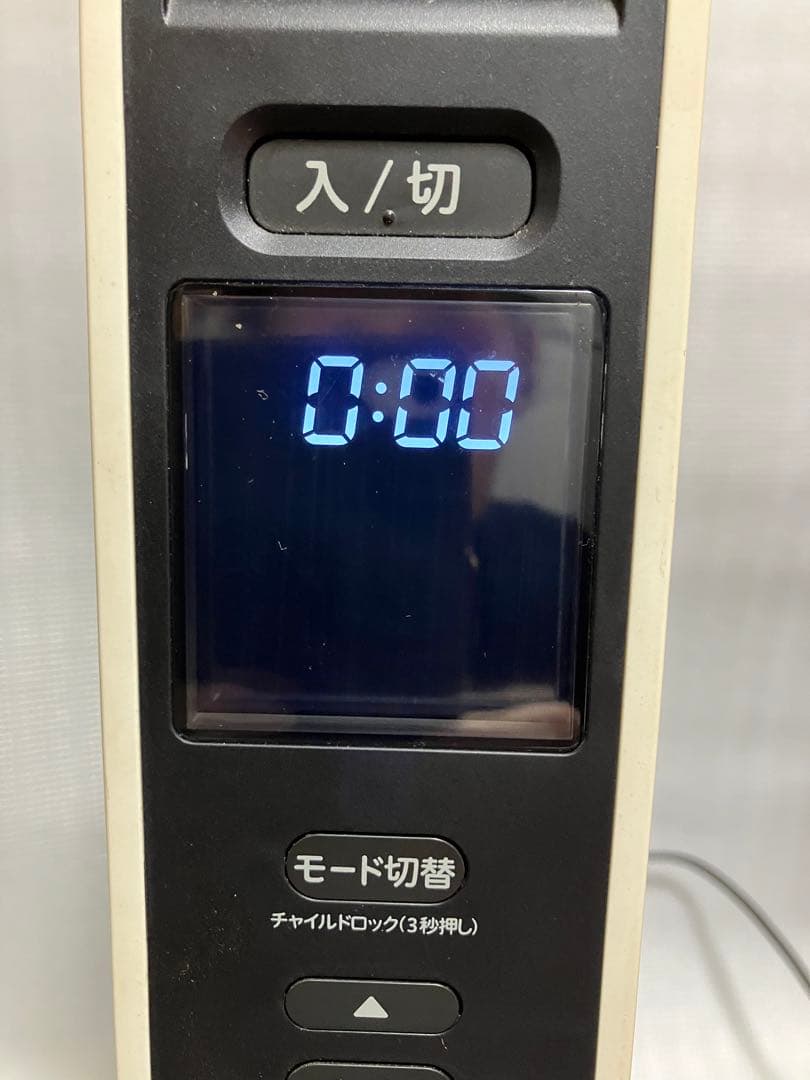 シロカ 遠赤軽量ヒーター「かるポカ」 SN-M451 ホワイト 2024年製