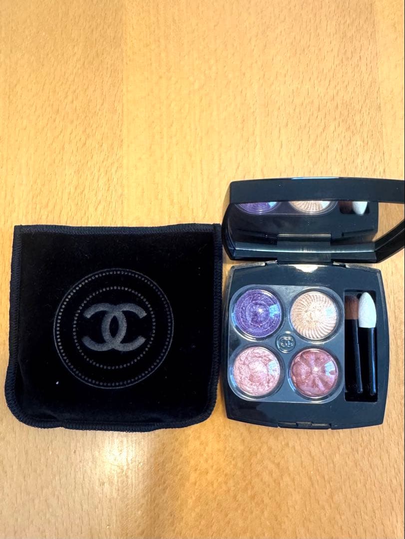 CHANEL アイシャドウパレット 239 ボタンバロック