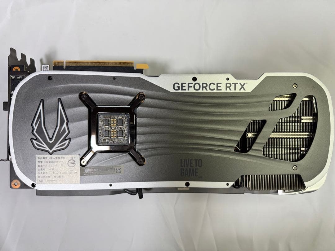 グラフィックボード・グラボ・ビデオカード ZOTAC GeForce RTX 4090 AMP Extreme AIRO