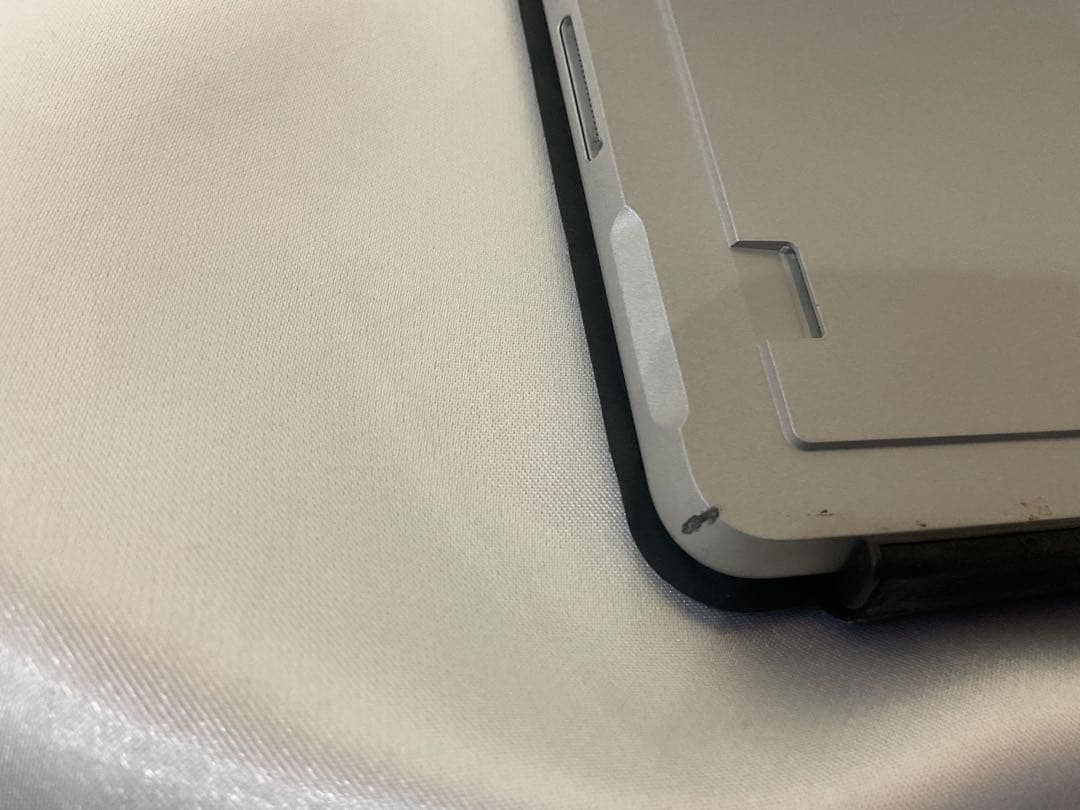 Surface Go2 LTE 8g 128g Office 2024【難有】