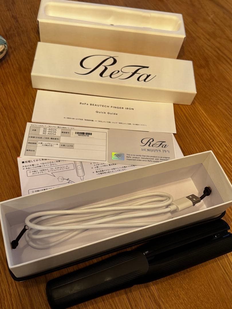 【美品】Refa ストレートミニアイロン　フィンガーアイロン　ブラック