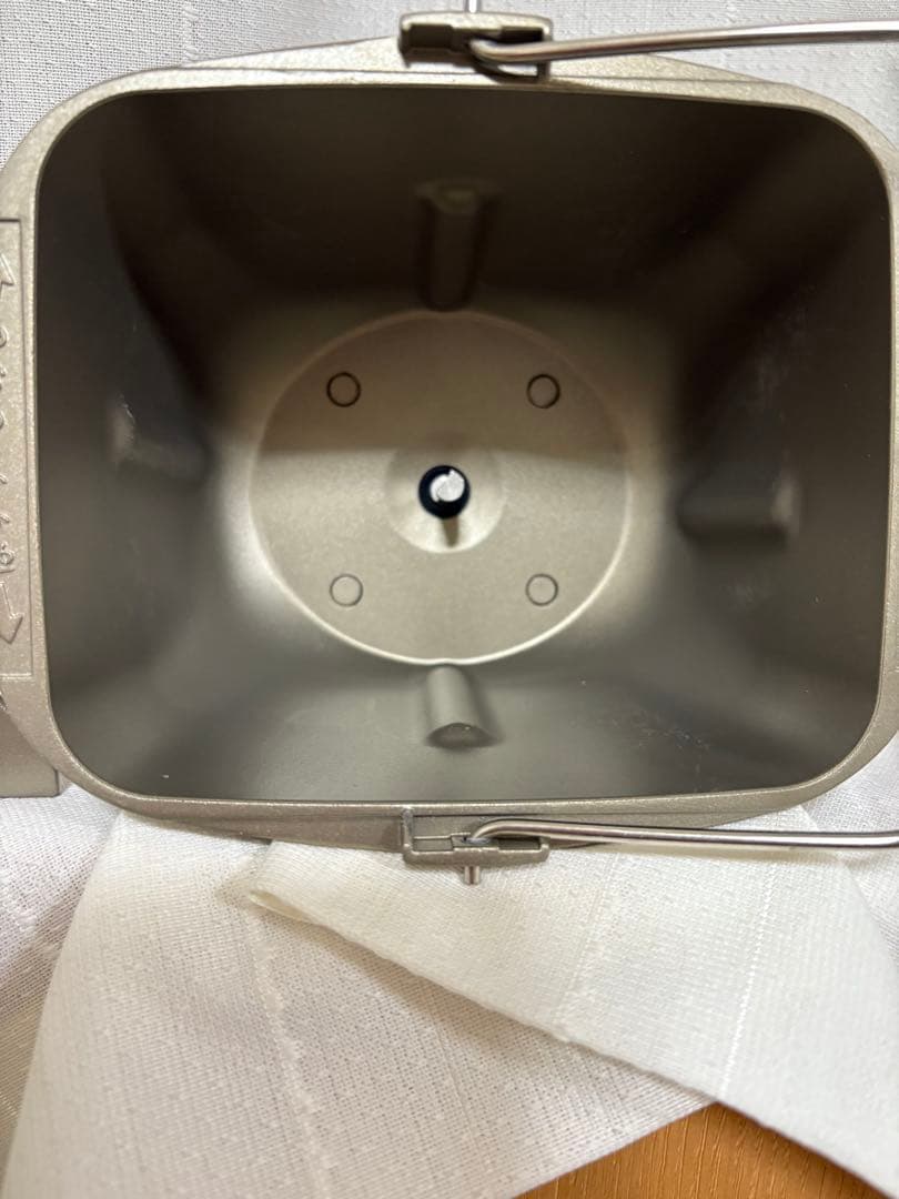 ホームベーカリー　象印　BB-HE10