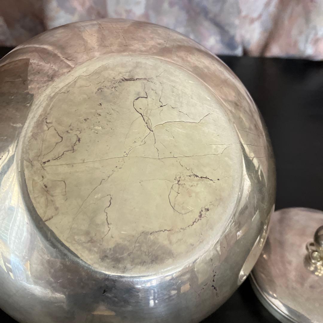 明治の金工師「中川九世浄益」作「南鐐（なんりょう）」純銀湯沸　重さ４８３㌘