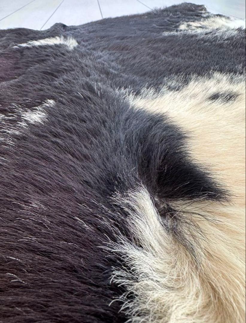 カウラグ 牛革 ラグマット ハラコ ミッドセンチュリー インダストリアル