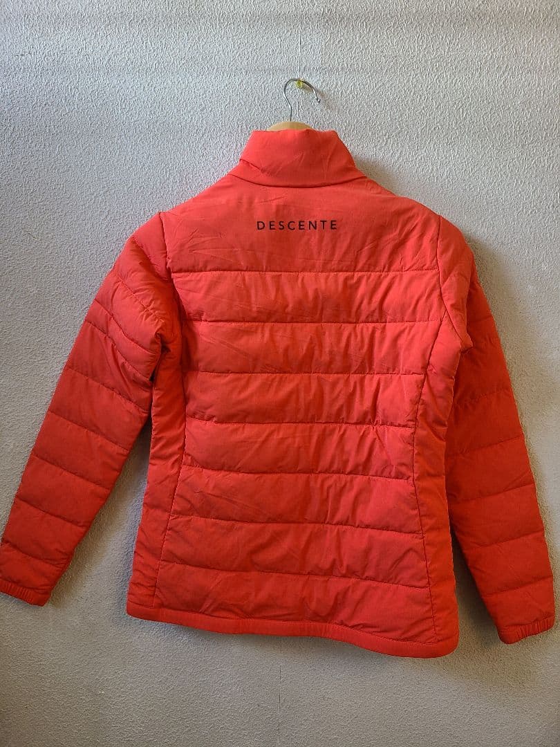 新品　デサントゴルフ　ジャンパー　S