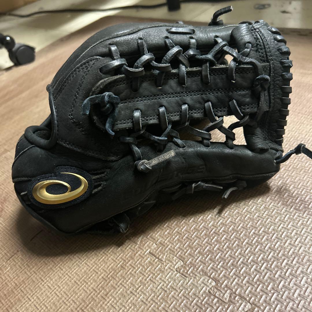 アシックス硬式グローブ 黒