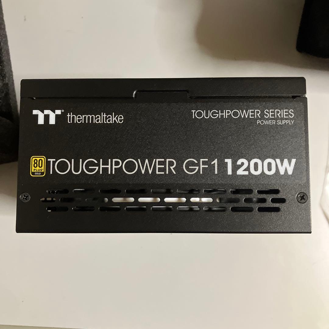 thermaltake TOUGHPOWER GF1 1200W 電源ユニット