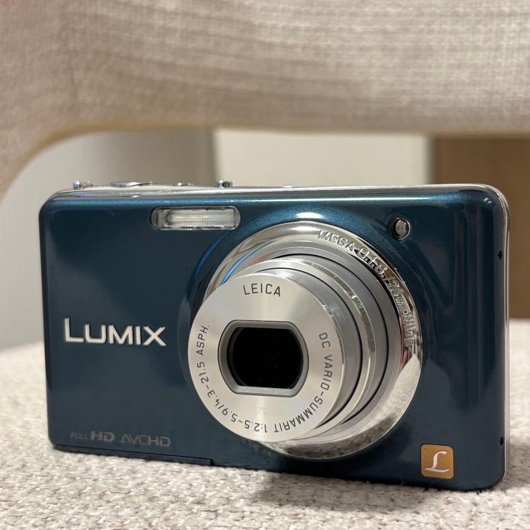 【美品】 Panasonic LUMIX DMC-FX77 ブルー　コンデジ