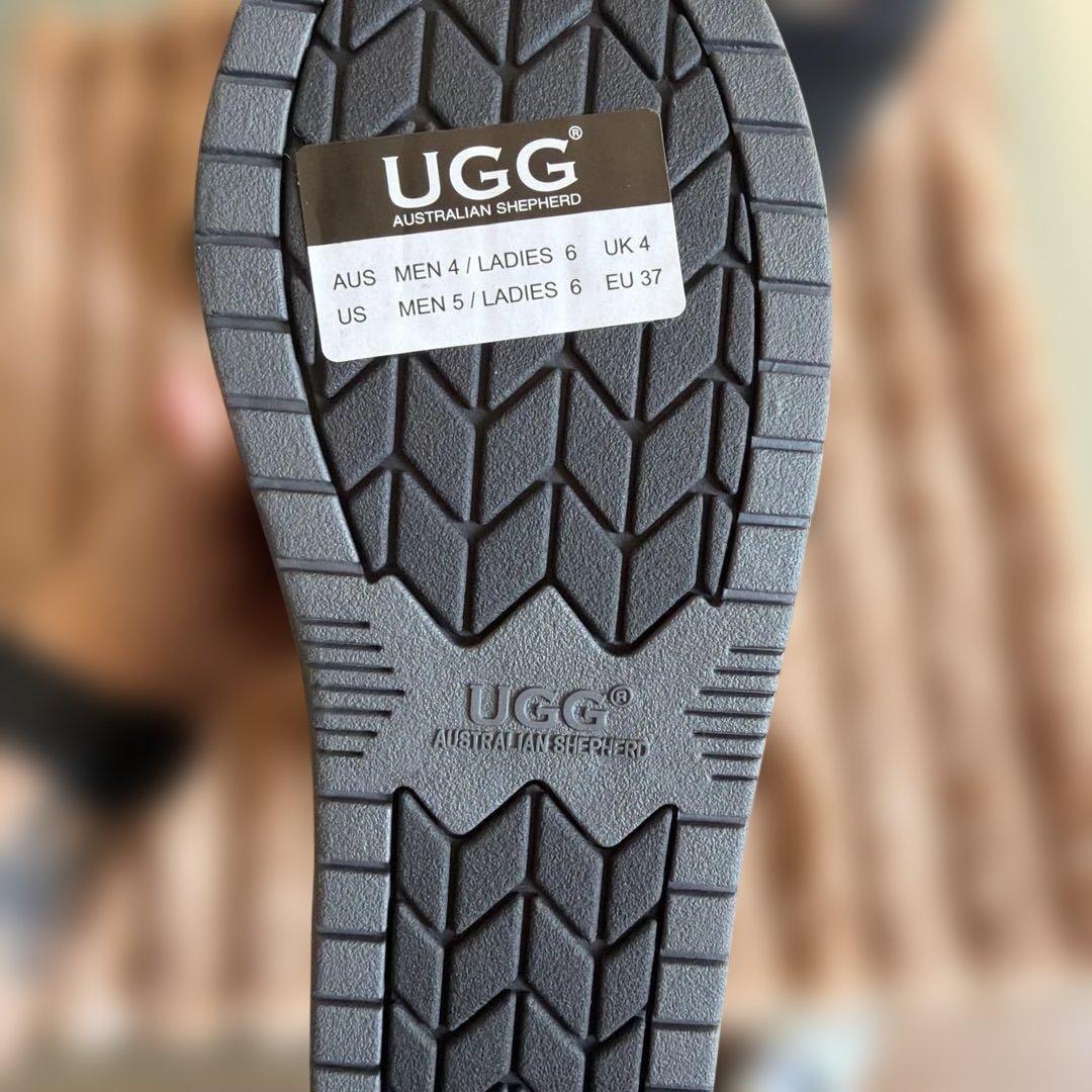 UGG Australian Shepherd ムートンブーツ (Unisex)
