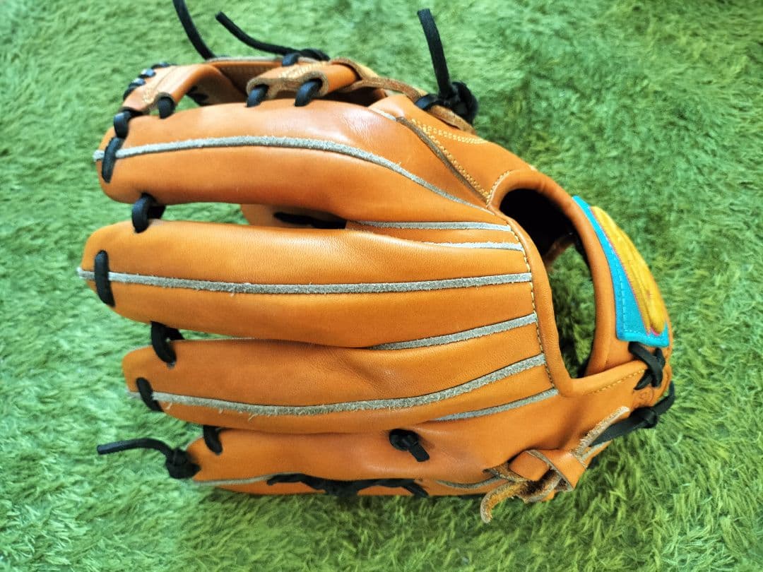 ドナイヤ DJNIM 山田哲人モデル donaiya 軟式グローブ　グラブ