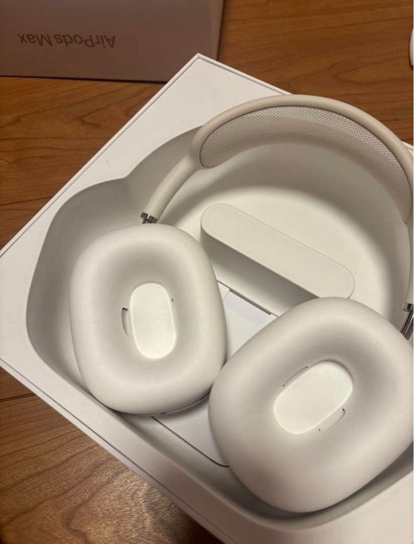 AirPods Max 第2世代 スターライト(Type-C対応)