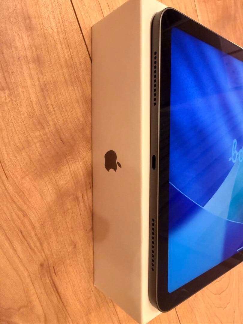 iPad Air (第５世代) Wi-Fi 64GB スペースグレイ