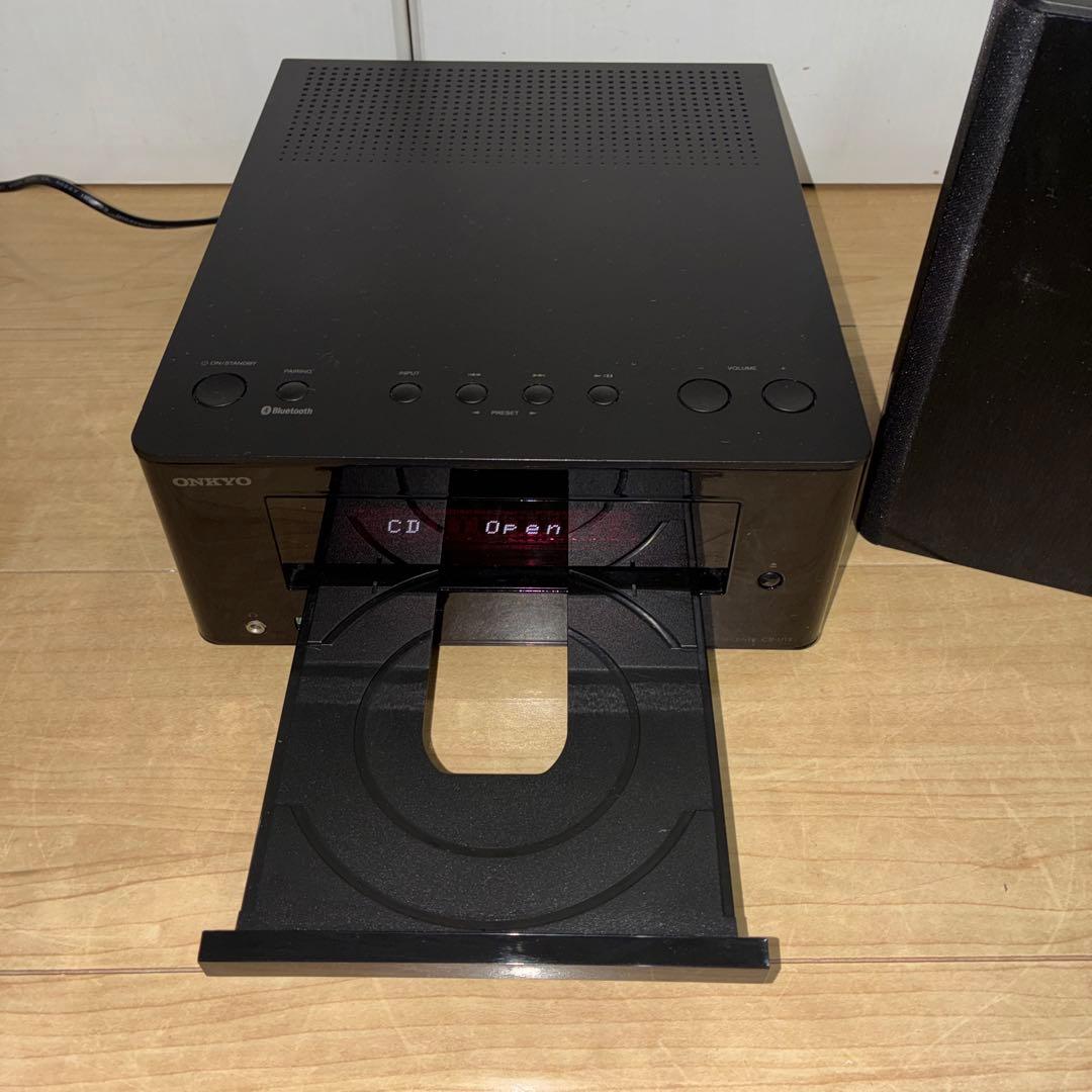 ONKYO CR-U1X CDミニコンポ　コンポ　スピーカー　オンキョー