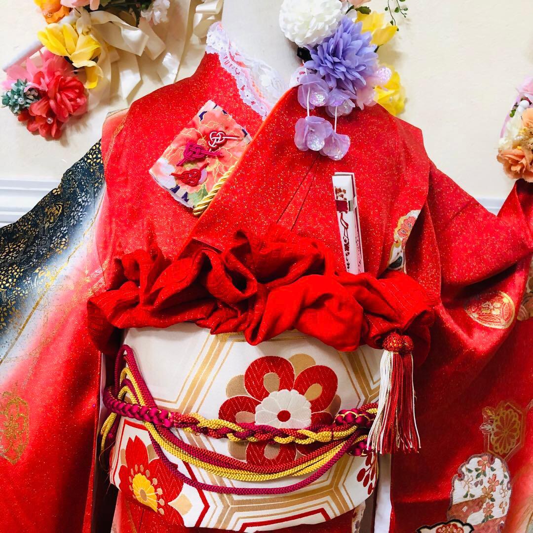 七五三七歳‼️豪華正絹レッド×BLACKラメ煌びやか花々刺繍金彩金箔完全フルセット