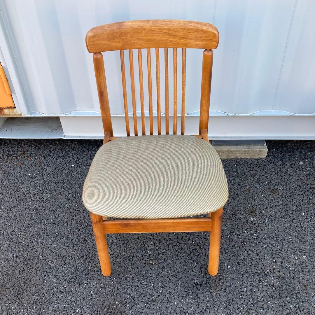 カリモク　ダイニングチェア　2脚