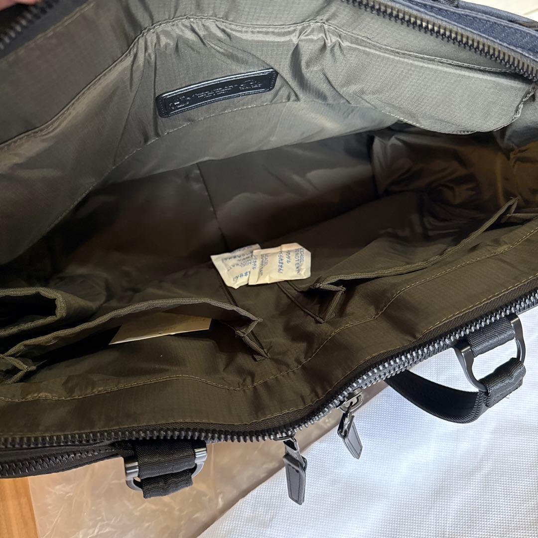 最終値下げ！新品　PIDビジネスバッグ