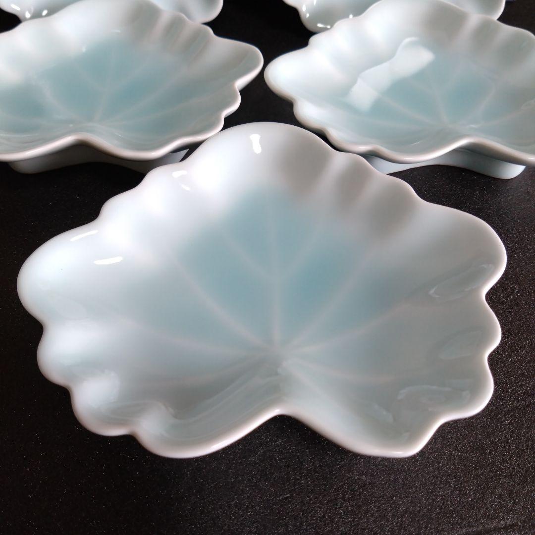 新品 伊万里焼 瀬兵窯 リーフ型銘々皿5枚 高級美術　お祝い