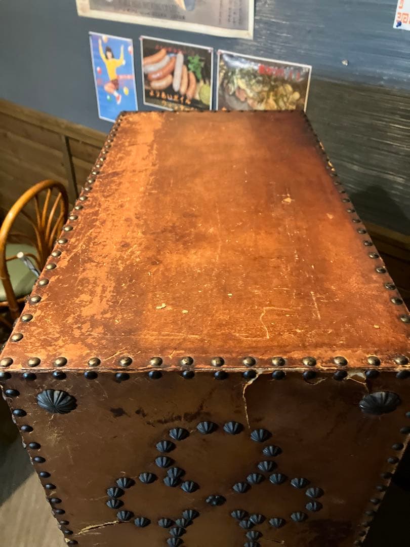 箪笥　民芸家具 打ち出し金具　5段引き出し　和レトロ　中古品