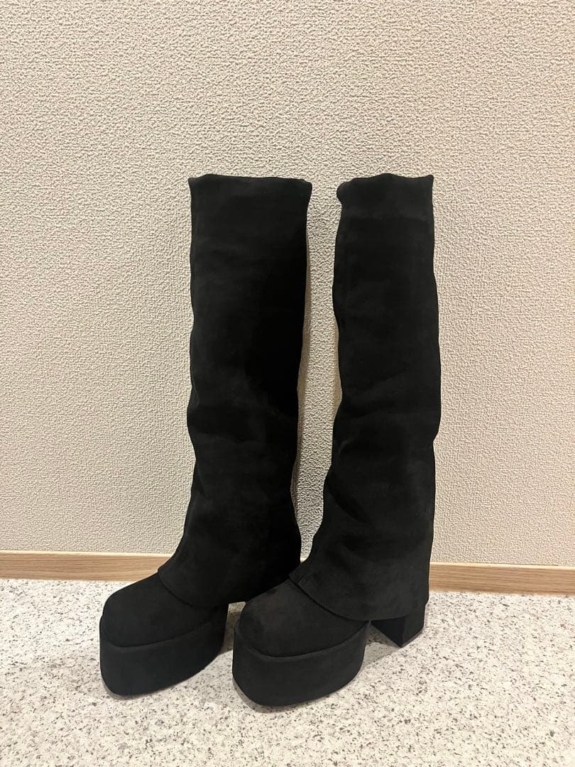 【新品】EMODA ルーズフレアカバーフィットブーツ