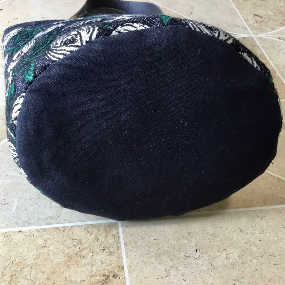 ミナペルホネンrosy ネイビー楕円底 トートバッグ　ハンドメイド