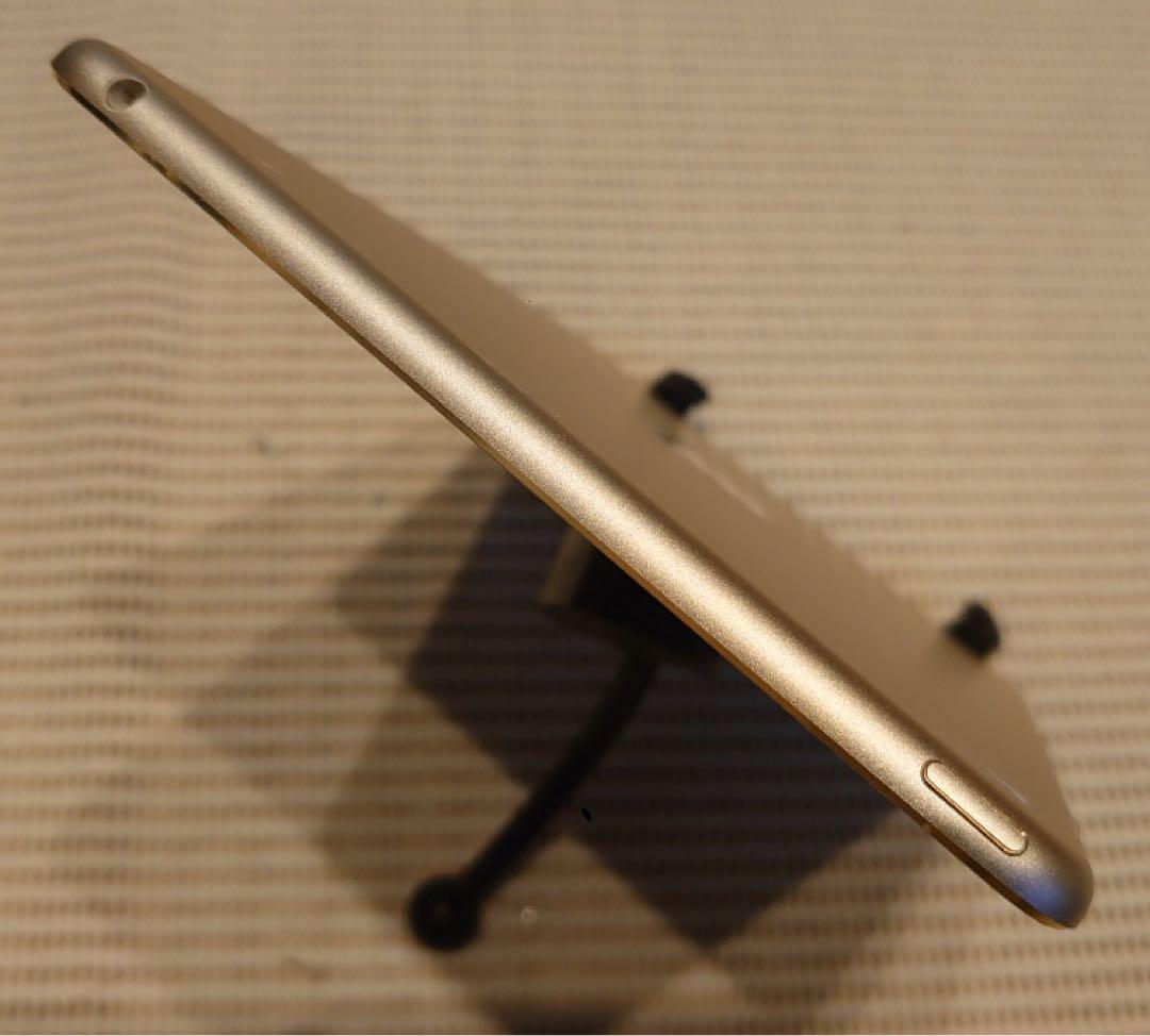 完動品iPad mini4(A1538)本体128GBゴールド送料込GGHKL