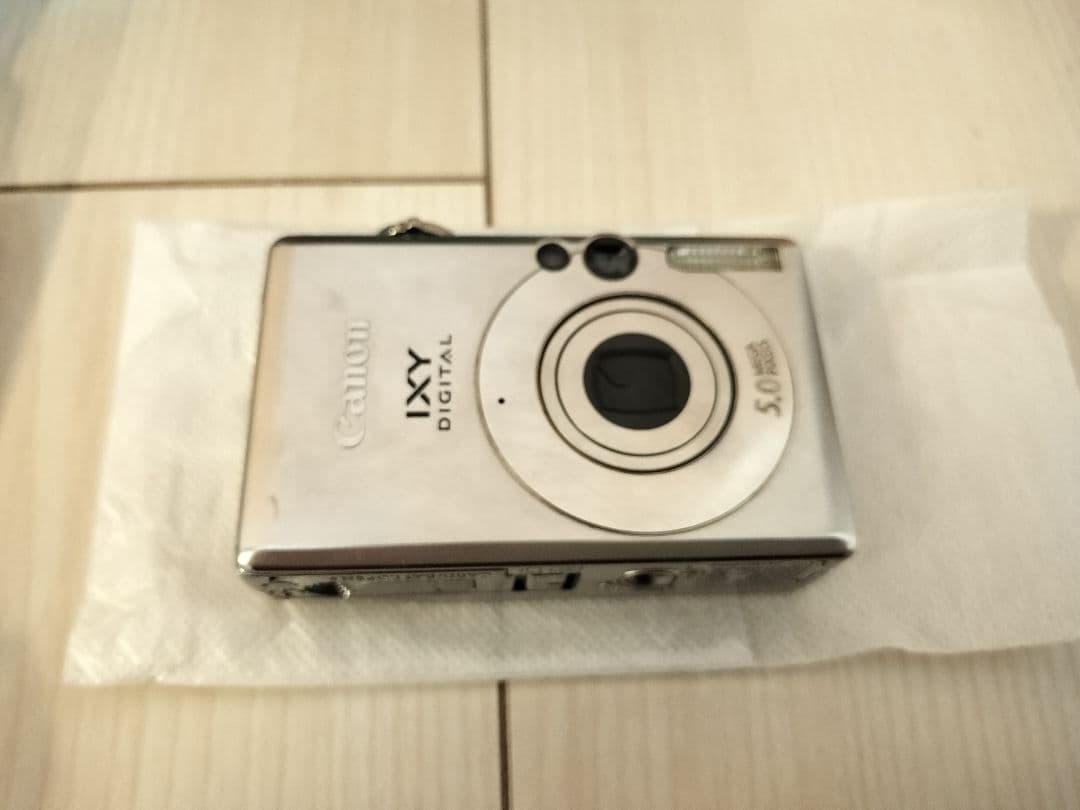Canon IXY DIGITAL 60 本体と付属品