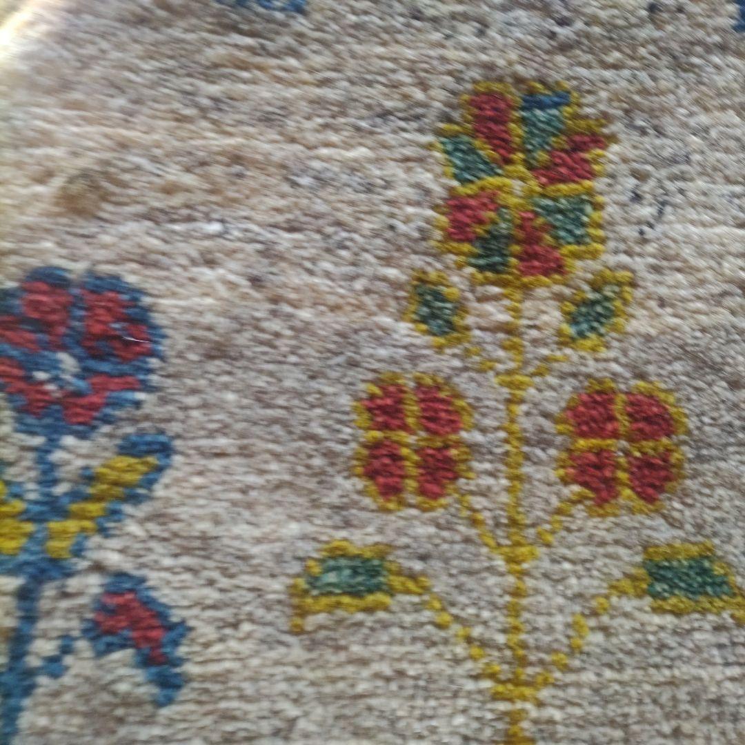 イラン シラーズ 手織り ギャッベ 花 ウール 円 草木染 チェアマット 丸