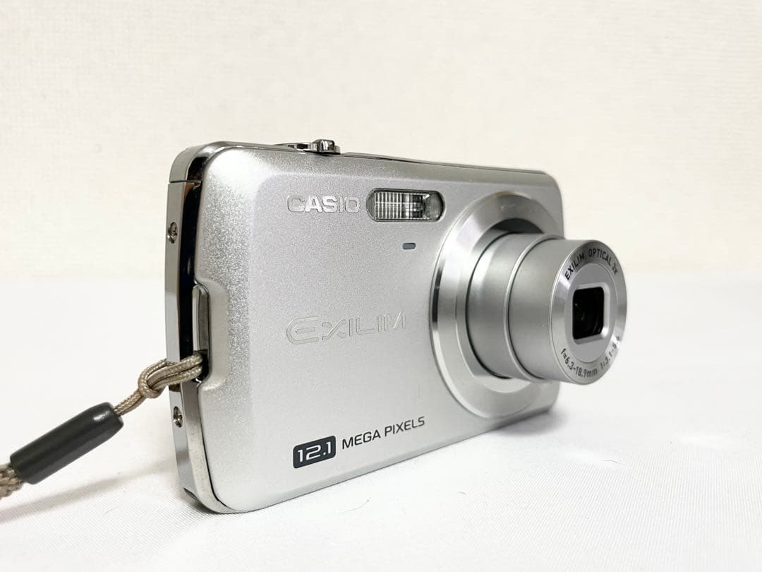【完動品】　CASIO EXILIM EX-Z35 動作確認済　専用ケース付