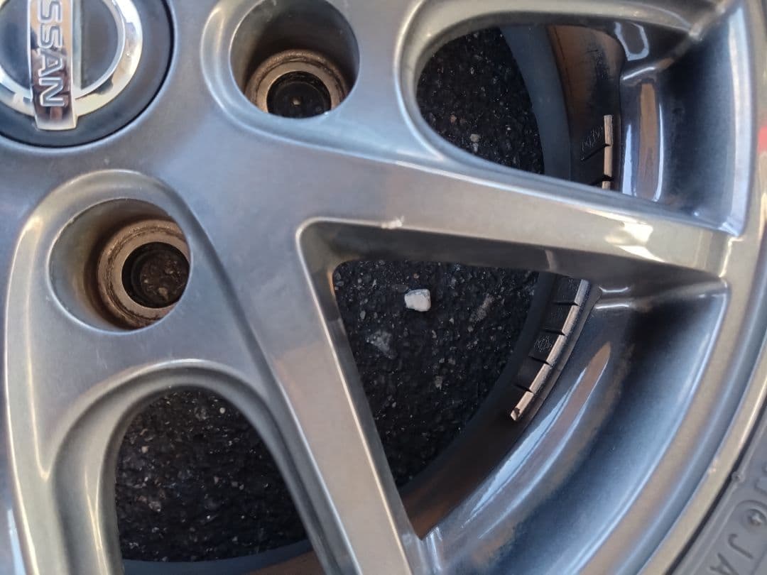 NISSAN 15インチ セレナC27純正 スタッドレスセット