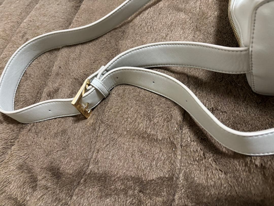 SALON adam et rope' グレーレザーボックスショルダーバッグ