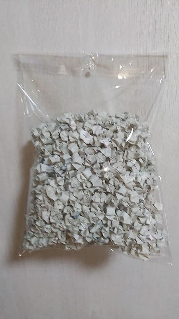 千羽鶴 (ホワイト）