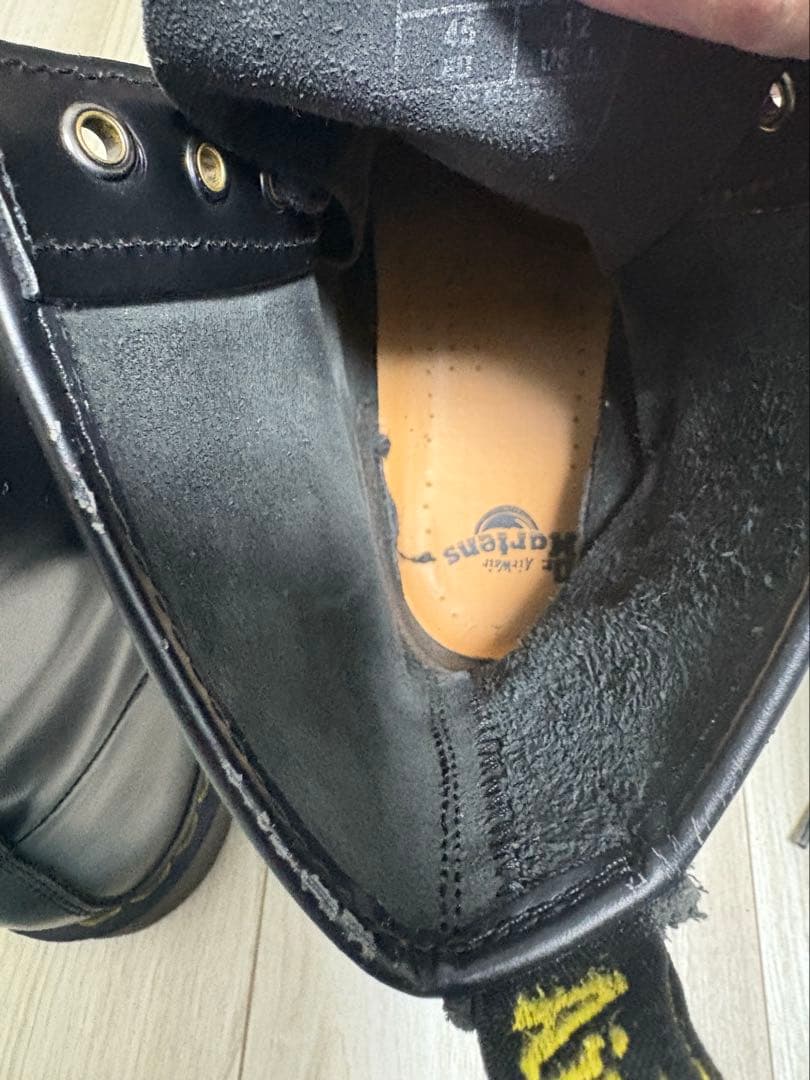 氷室京介ドクターマーチン8ホールUK10